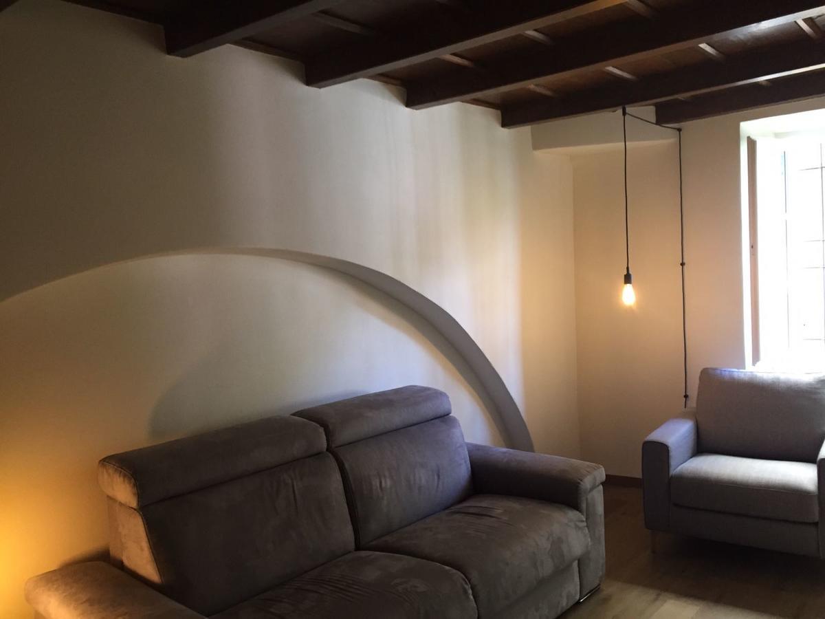 Al Vecchio Porto Casa A Cannero 卡尼洛瑞维拉 外观 照片